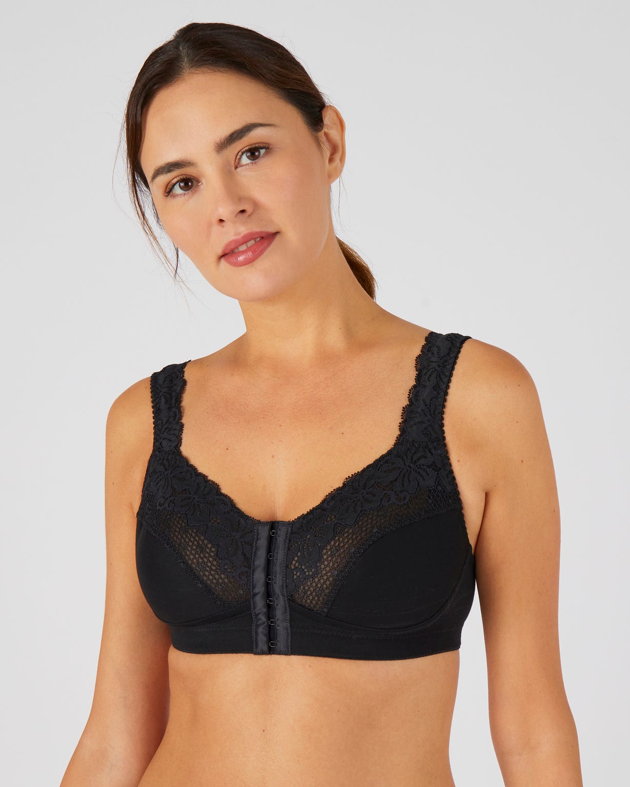 Soutien-gorge sans armatures, ouvert devant
