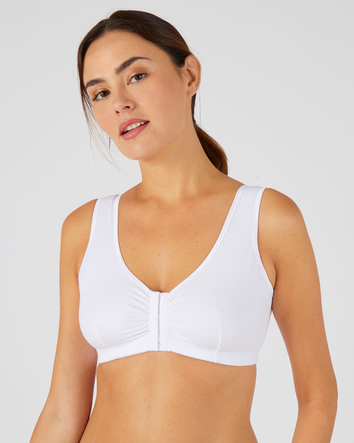 Soutien-gorge sans armatures ouvert devant