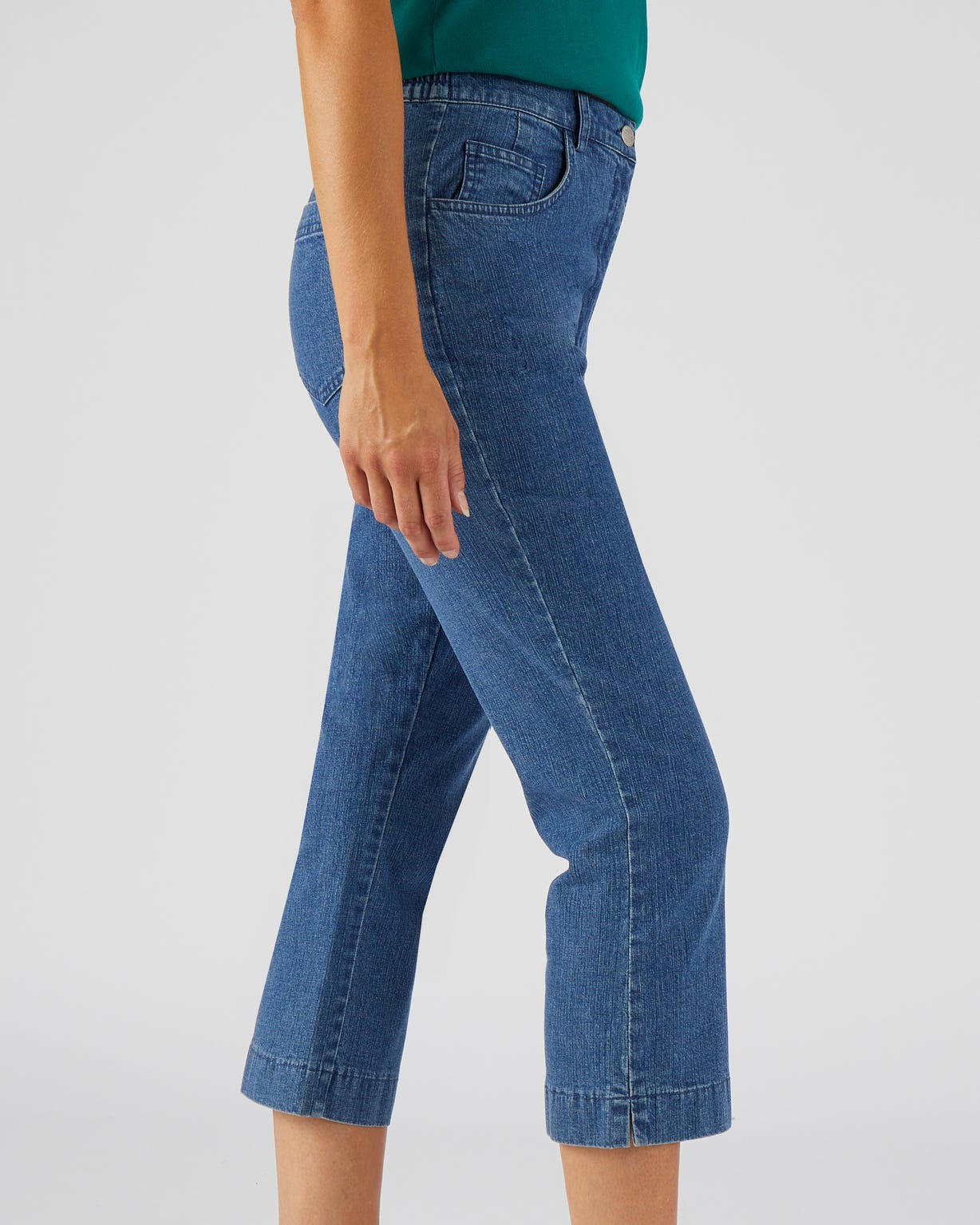 Pantacourt jean extensible 5 poches.