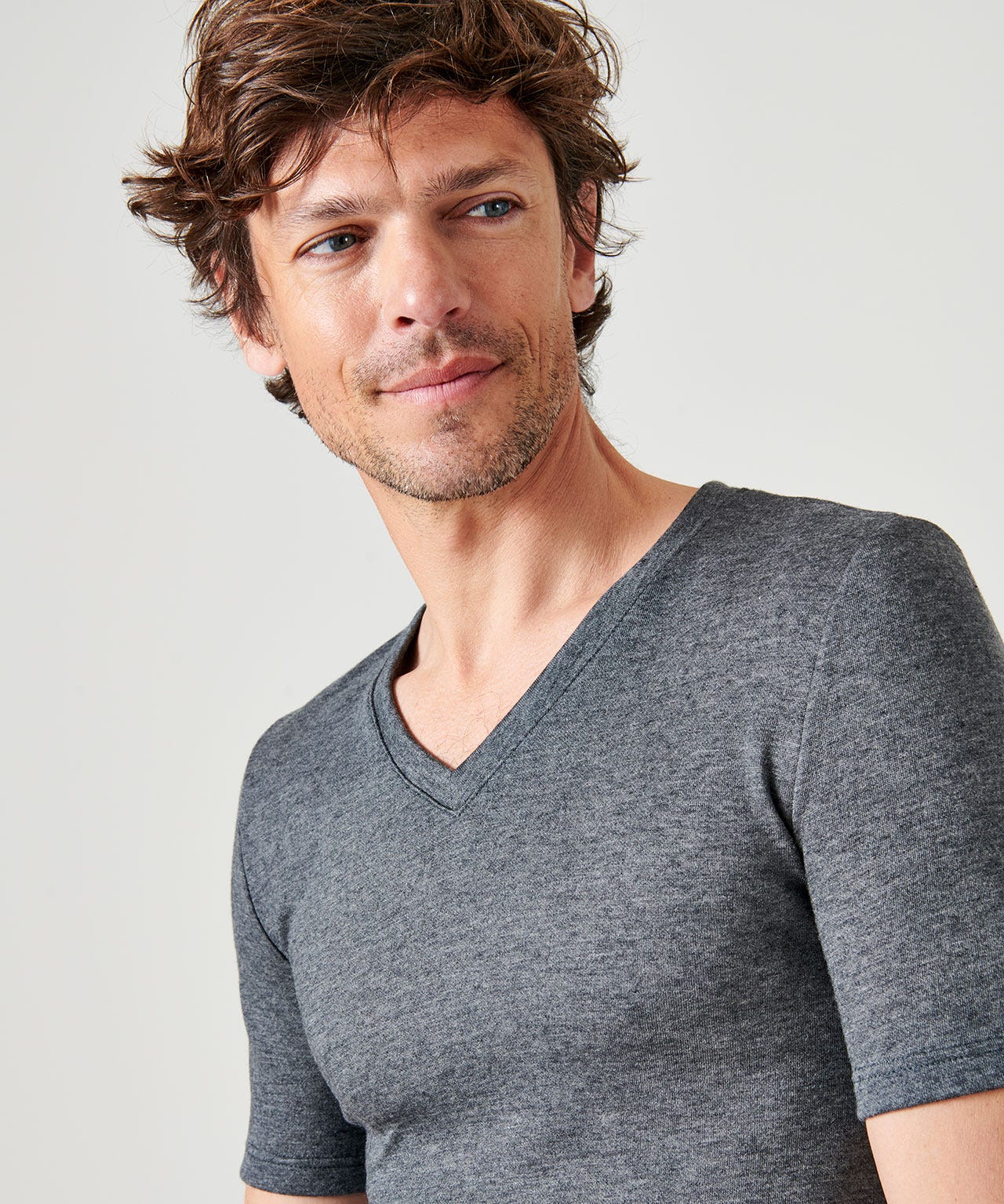 T-shirt double face col V Thermolactyl