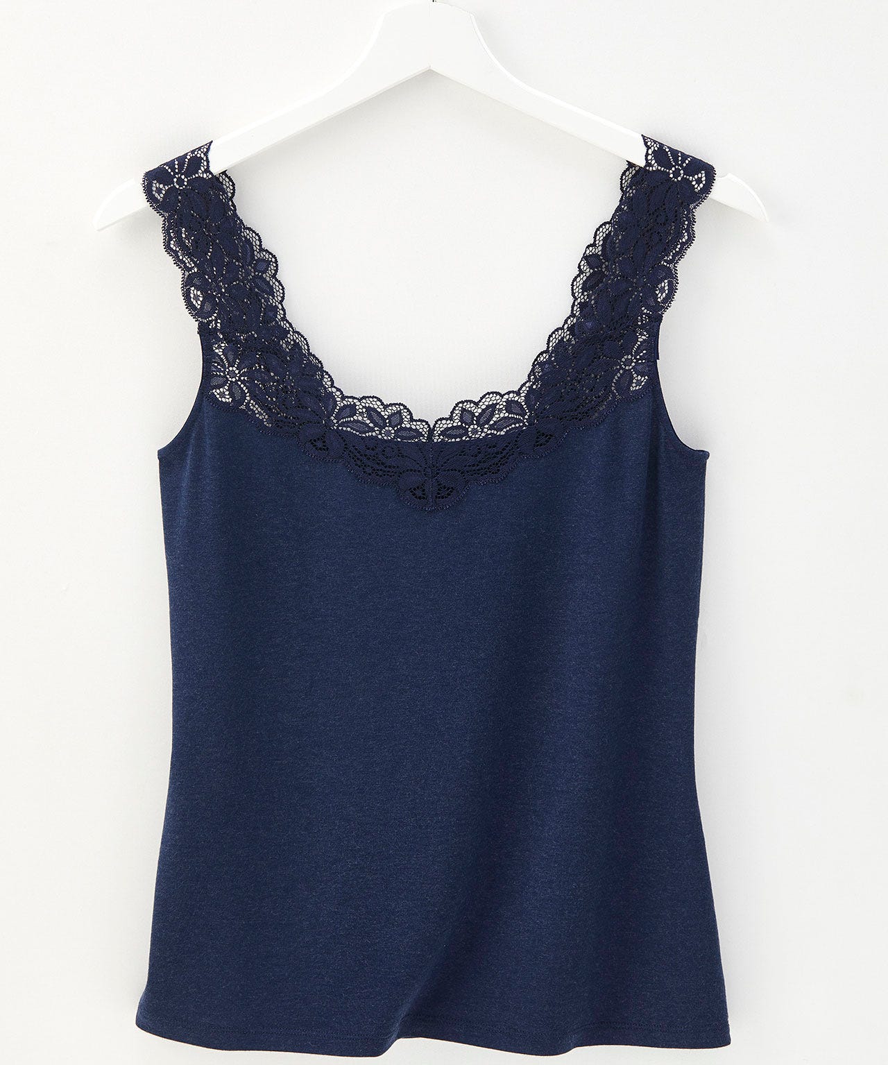 Débardeur dentelle et microfibre