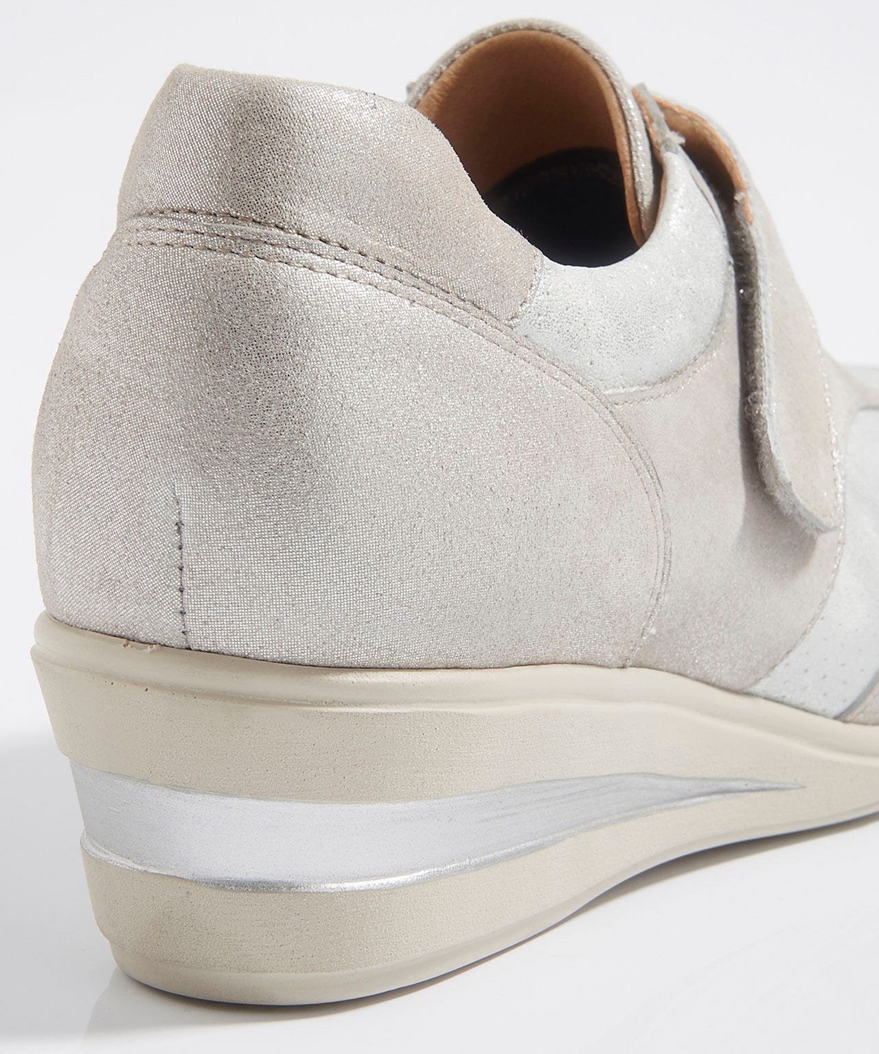 Derbies irisés à scratch