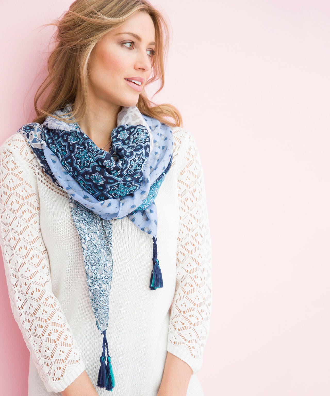 Etole imprimé patchwork à pompons