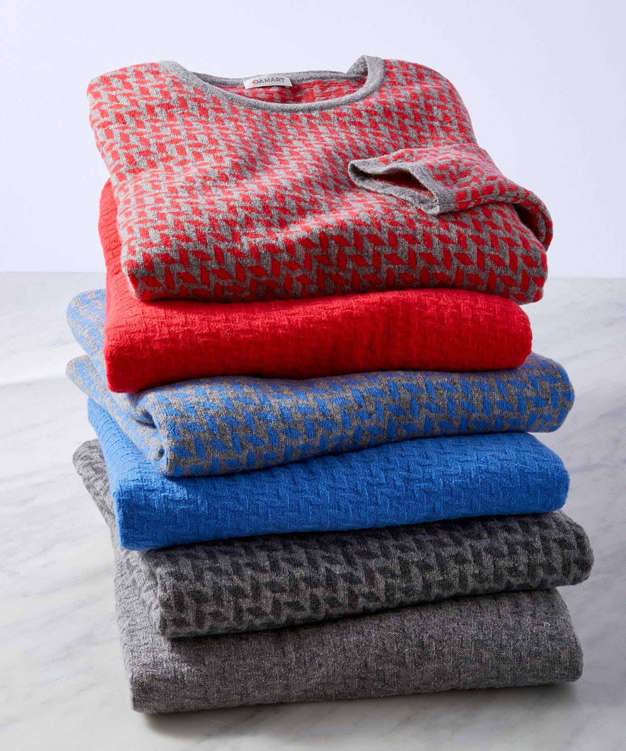 Pull jacquard uni ou bicolore