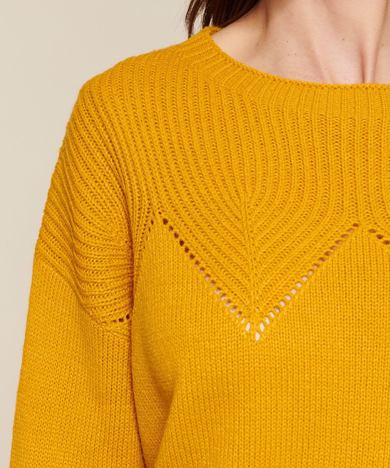 Pull avec détails ajourés