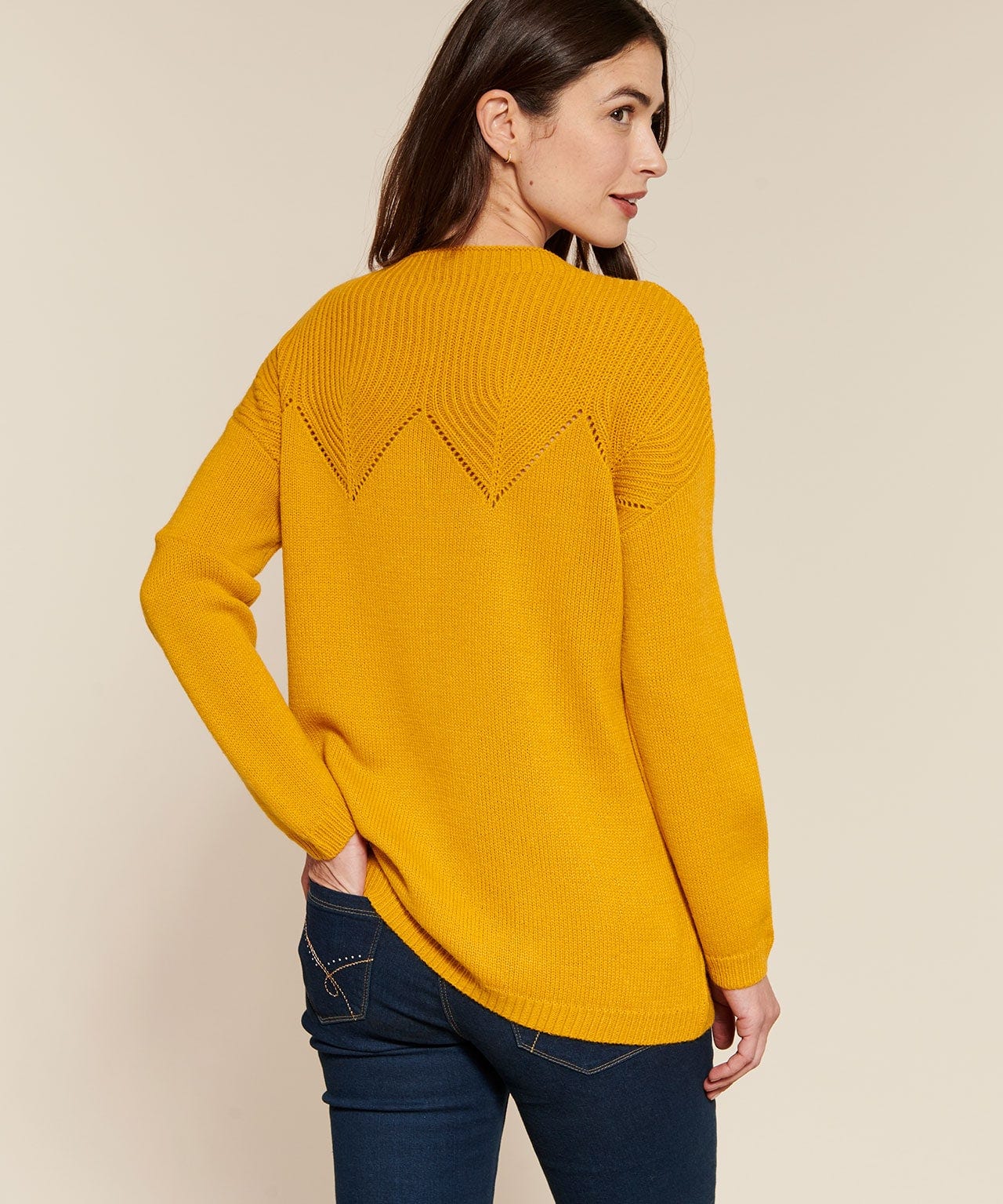 Pull avec détails ajourés
