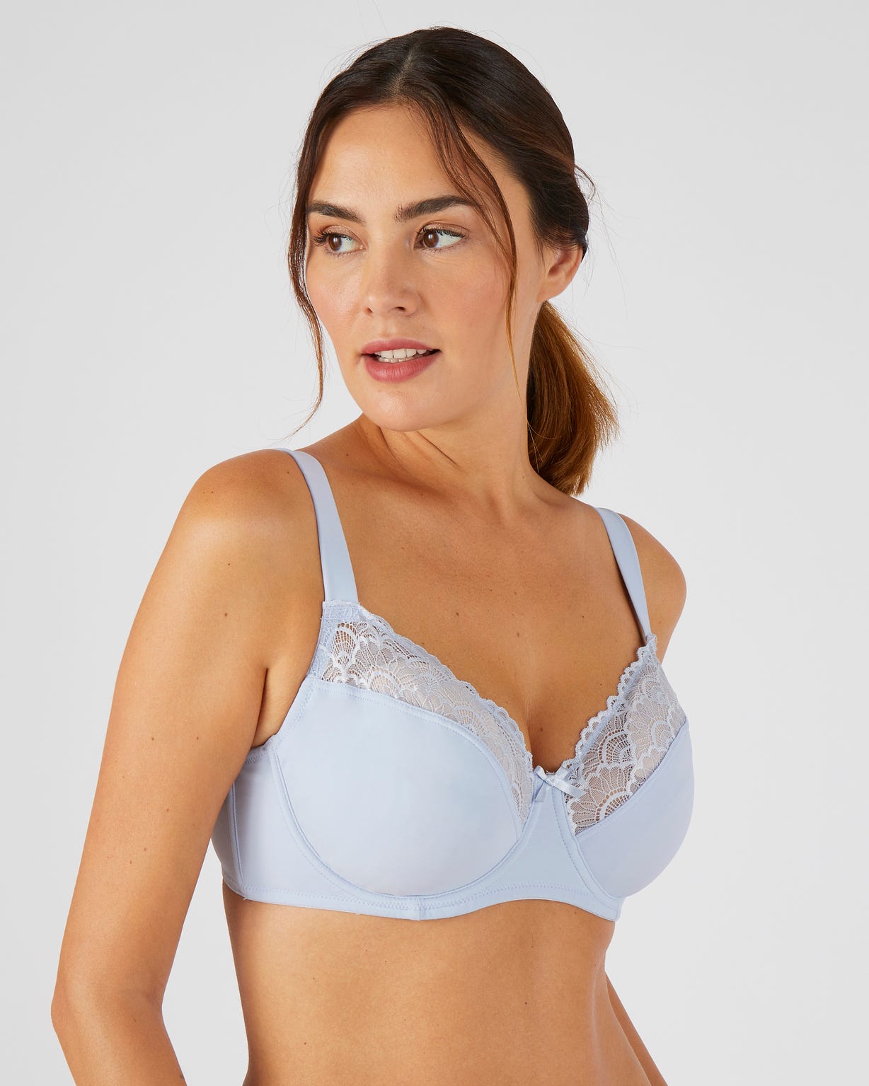 Soutien-gorge à armatures enveloppant KIARA de Damart