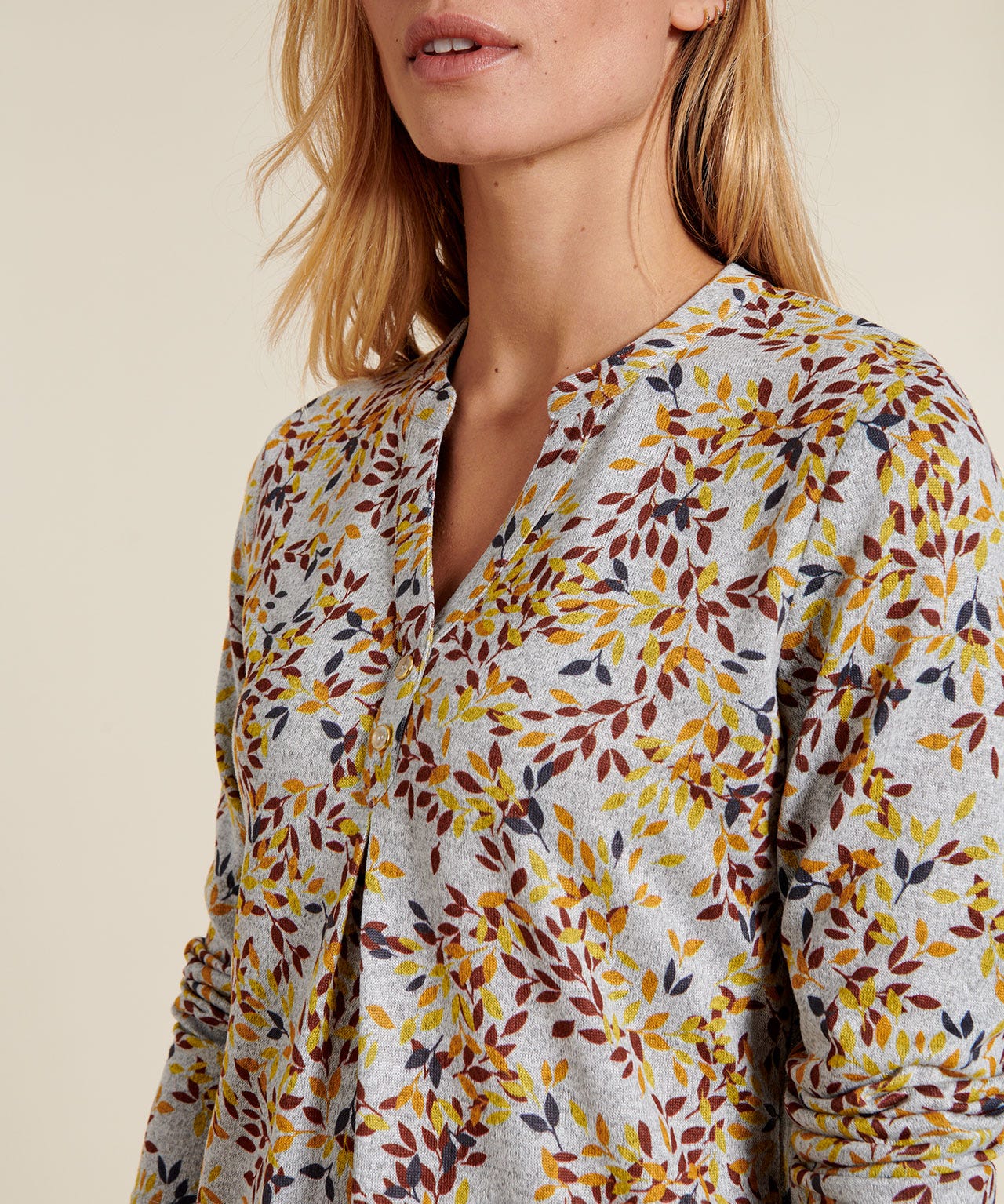 Tee-shirt encolure tunisienne