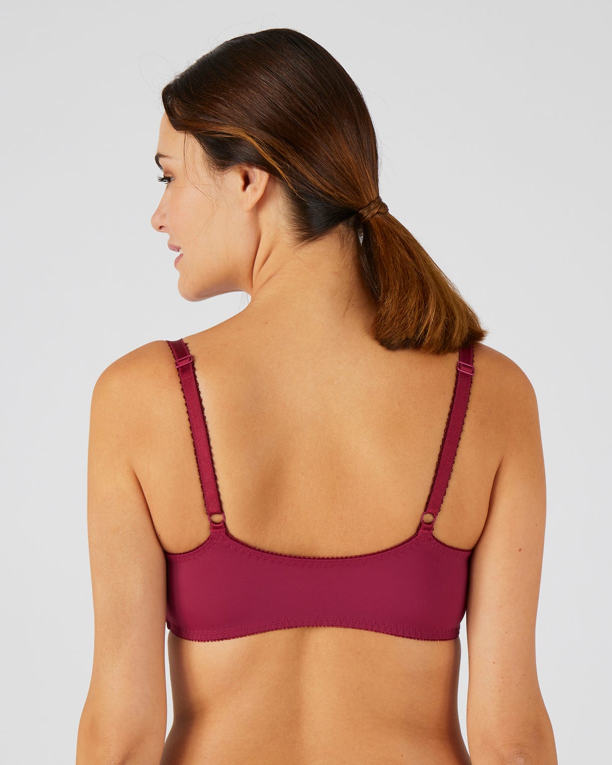 Soutien-gorge dentelle avec armatures, ouvert devant DIANA de Damart