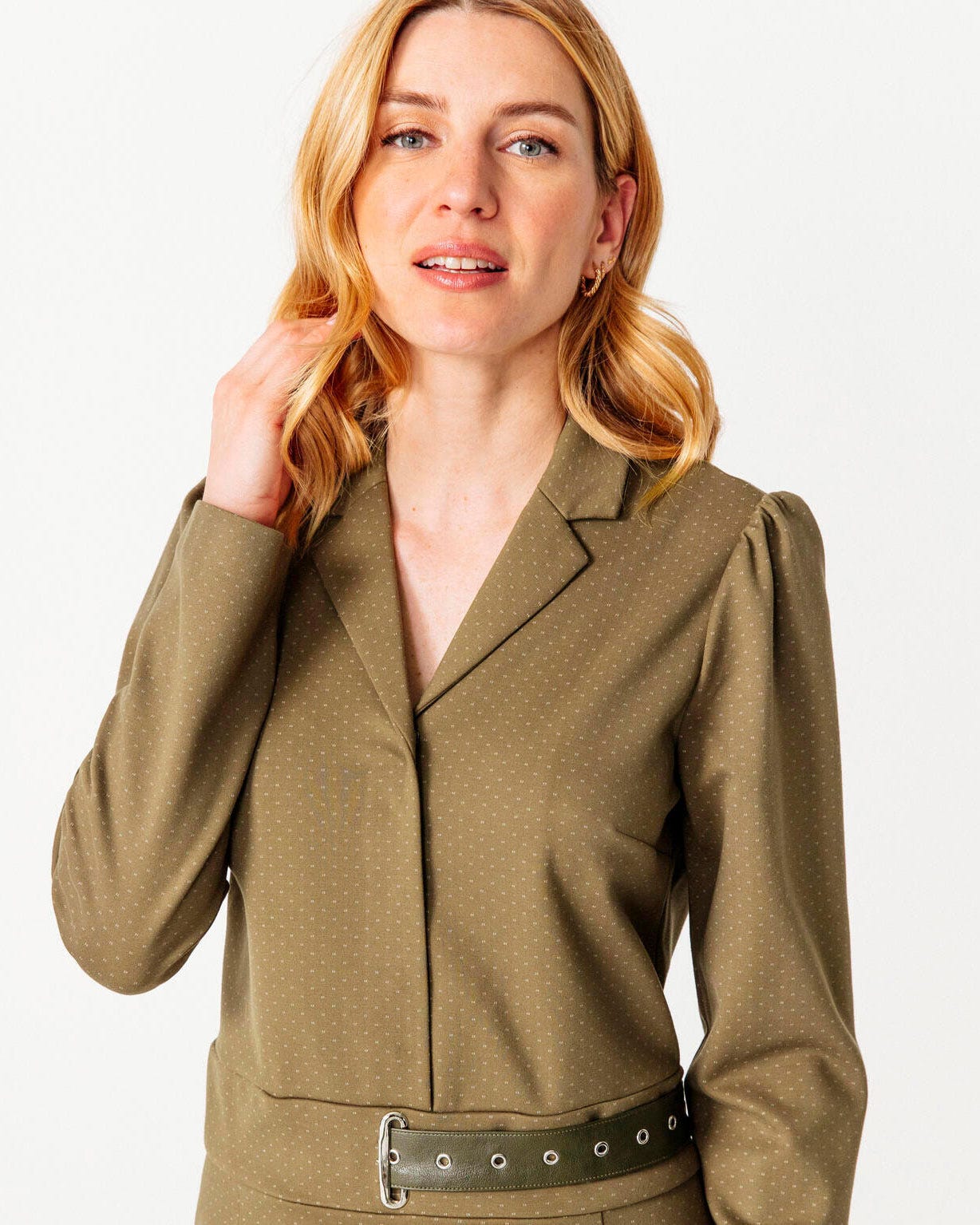 Robe en maille col tailleur