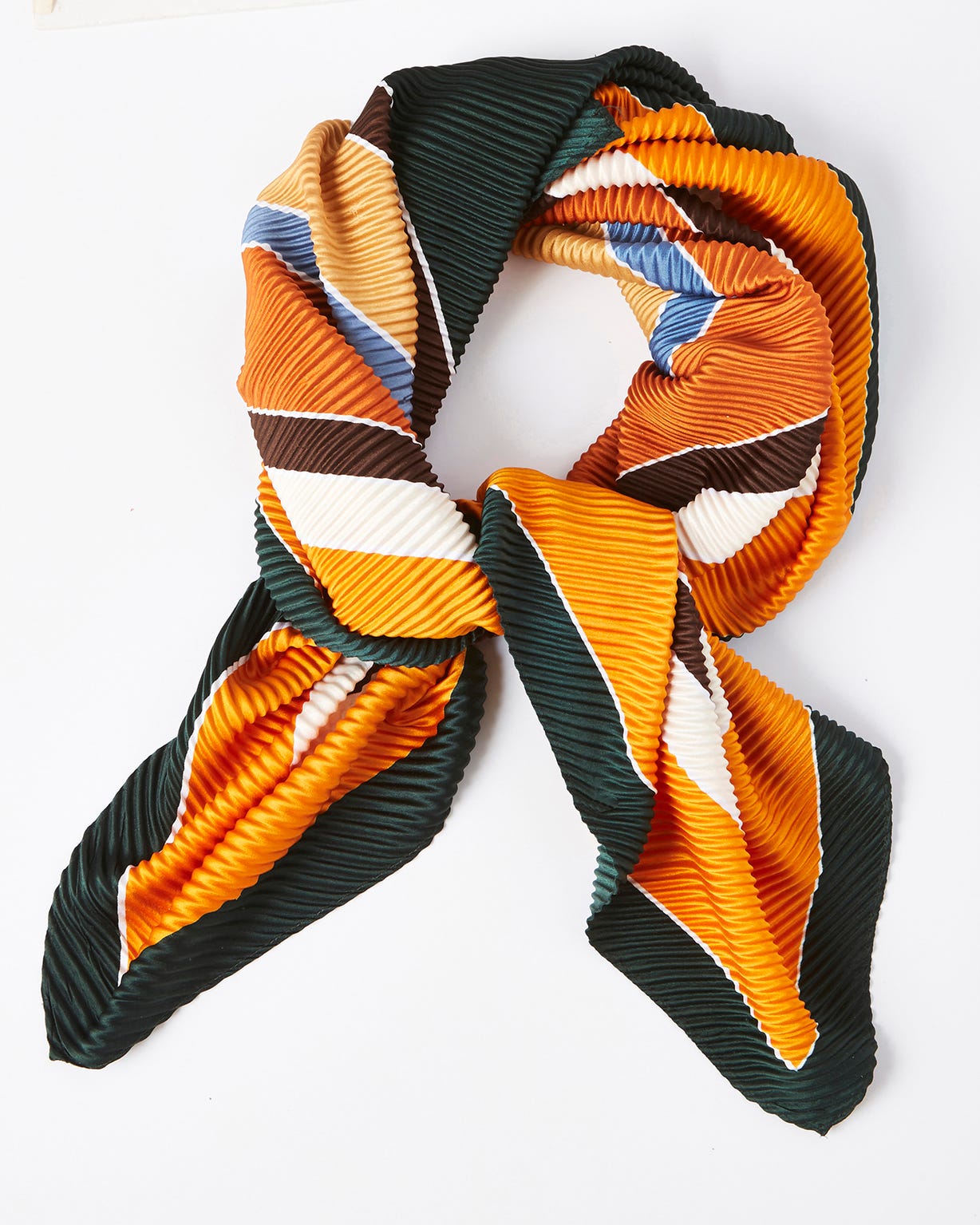 Foulard plissé motif graphique