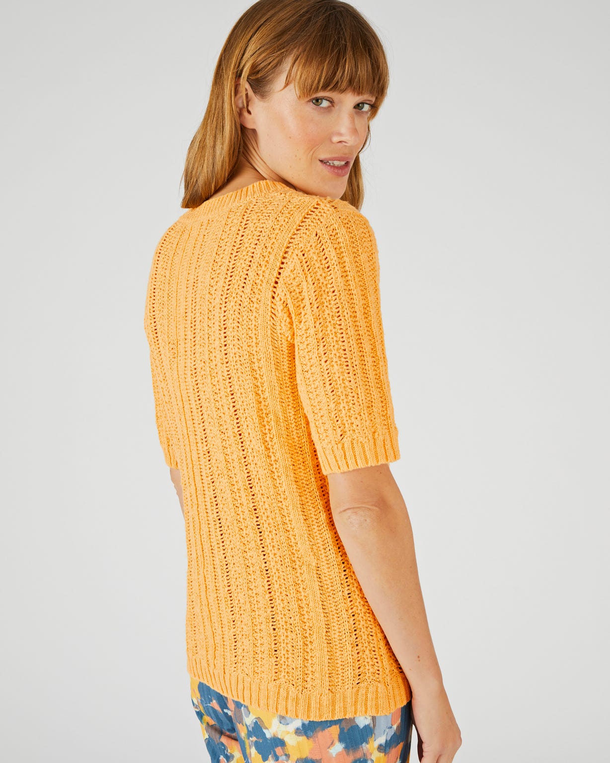 Pull effet crochet