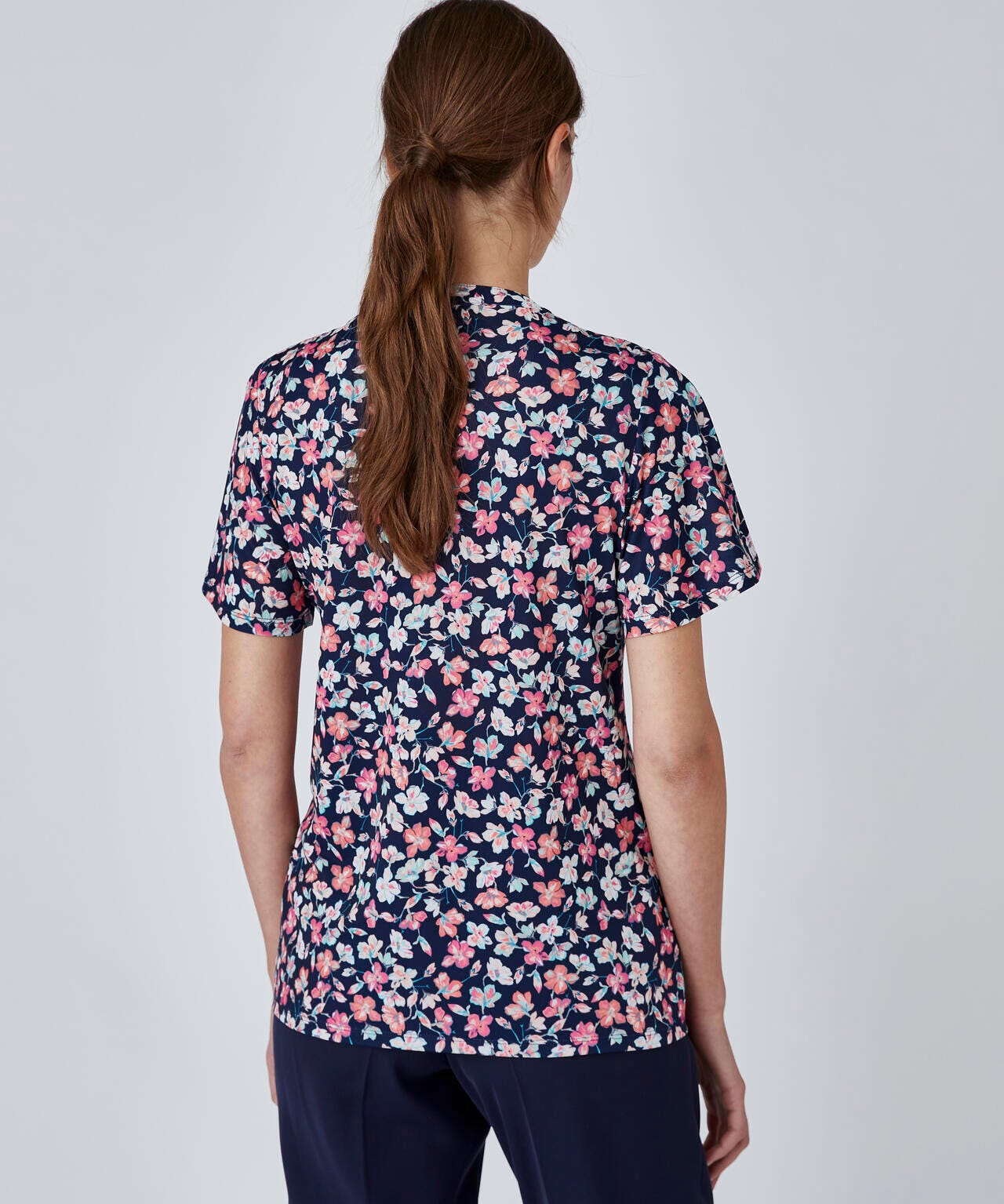 Blouse fleurie manches papillon