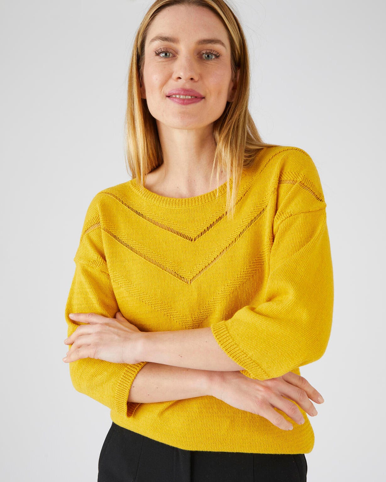 Pull motifs ajourés