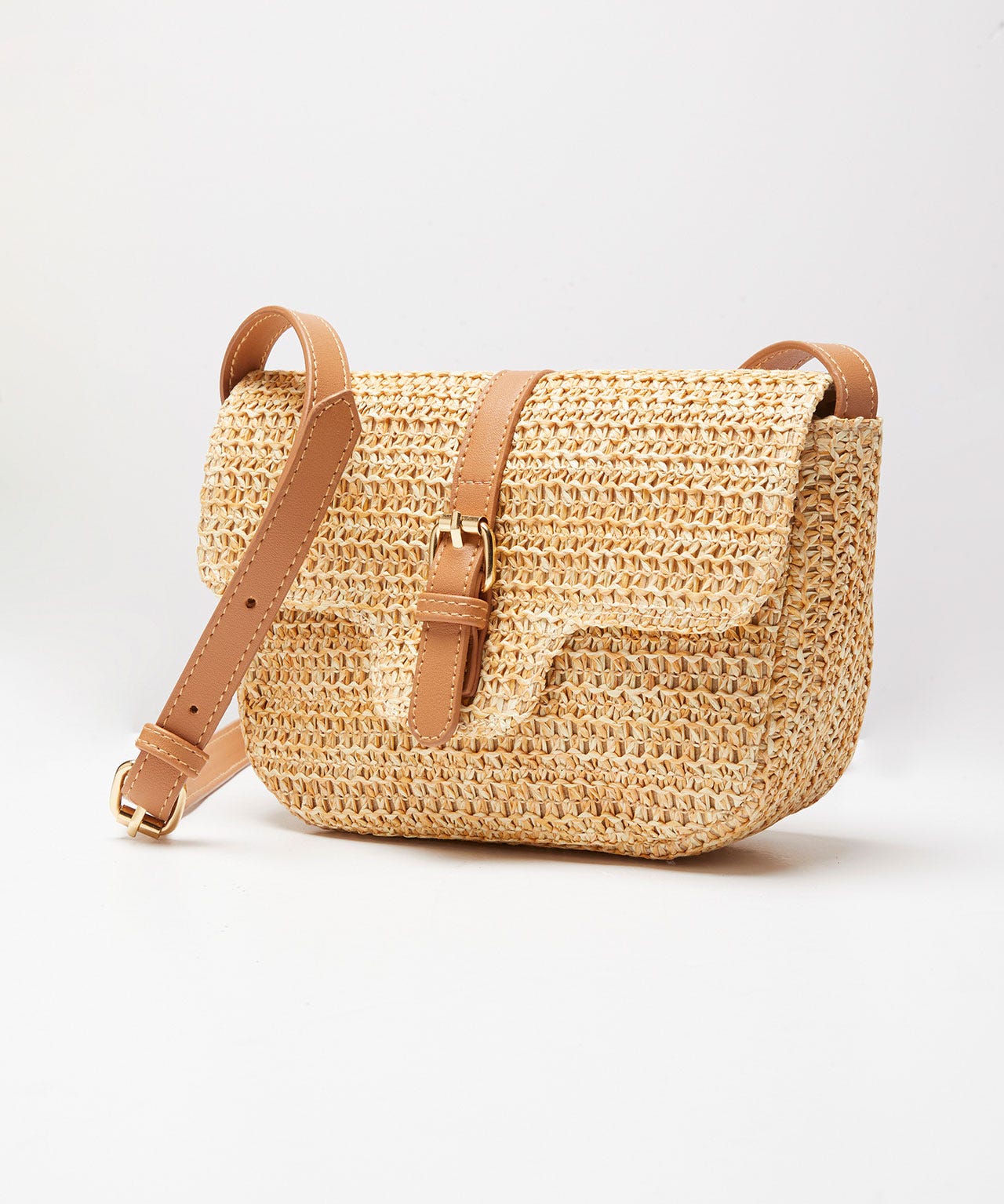 Sac forme pochette tressé