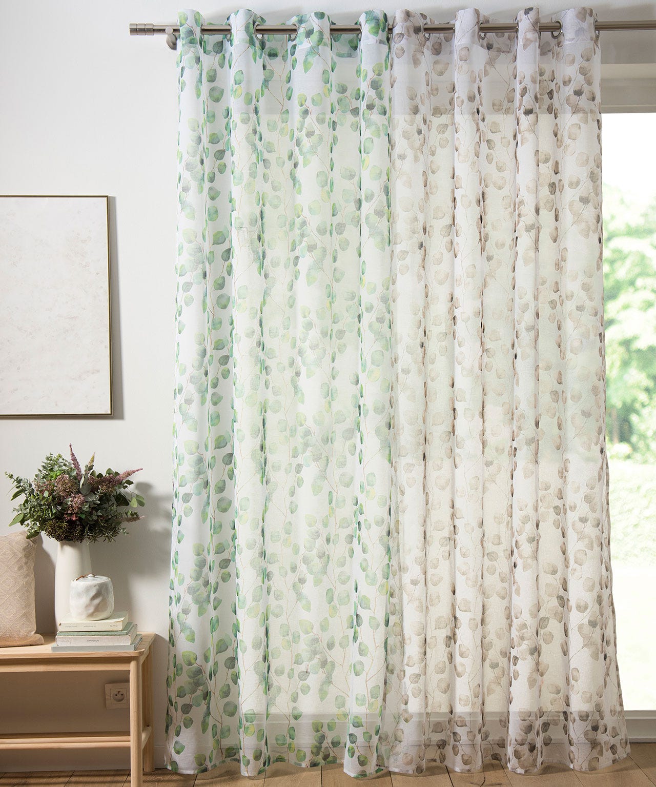 Rideau voile 1 panneau à oeillets prêt à poser