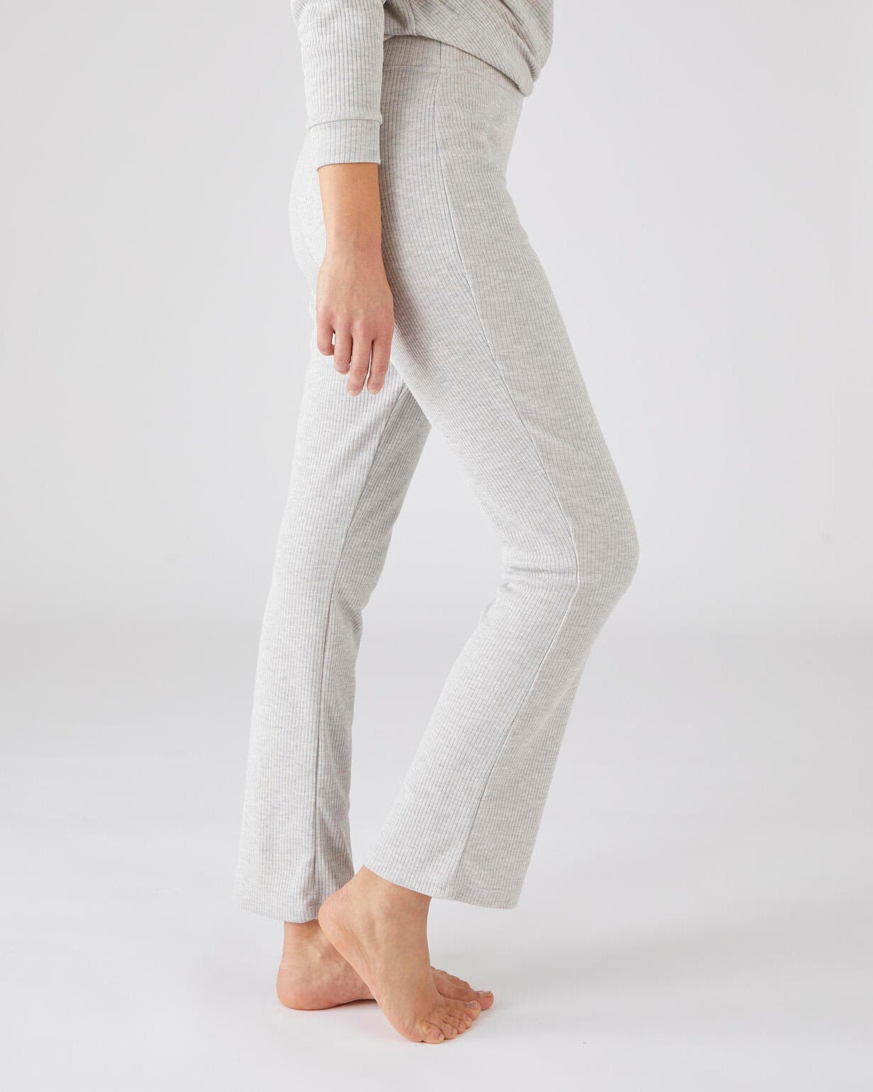 Pantalon évasé capsule Archives