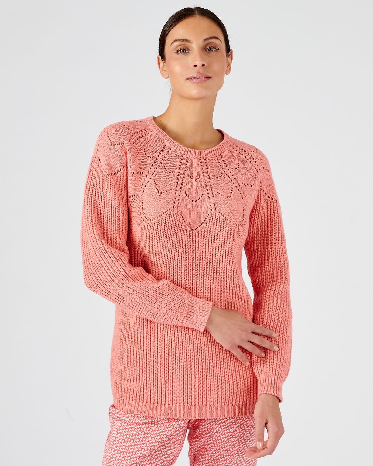 Pull détails ajourés