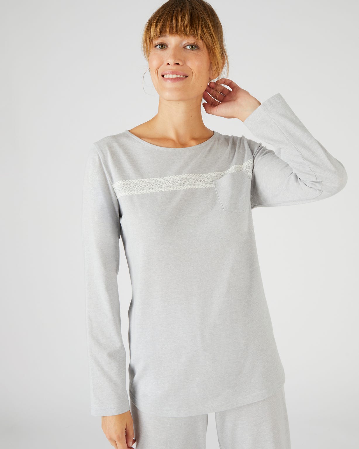 Pyjama avec détail de dentelle