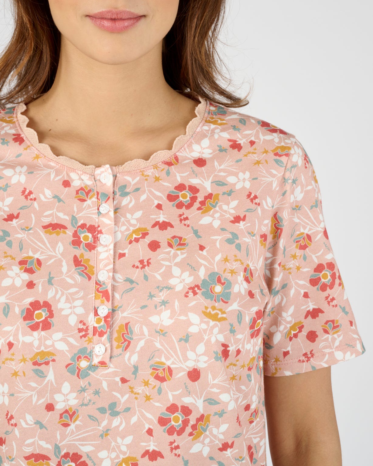 Tee-shirt col rond fantaisie en pur coton.