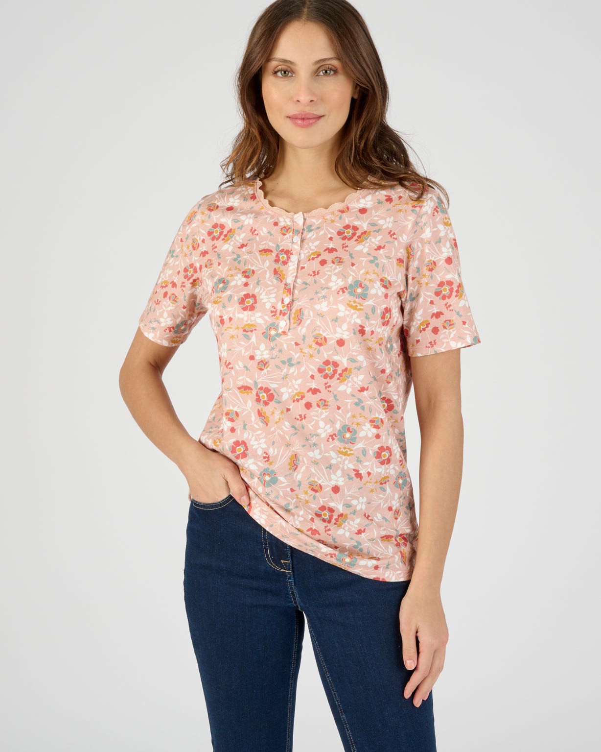 Tee-shirt col rond fantaisie en pur coton.