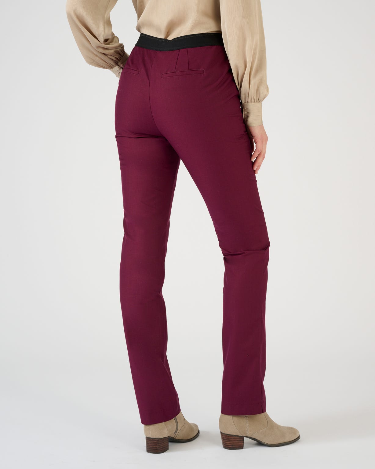 Pantalon effet ventre plat