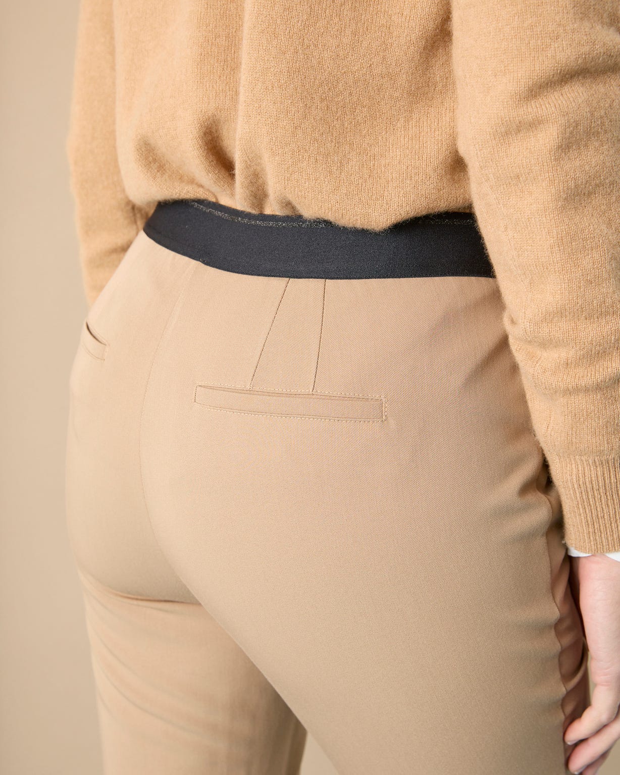 Pantalon effet ventre plat