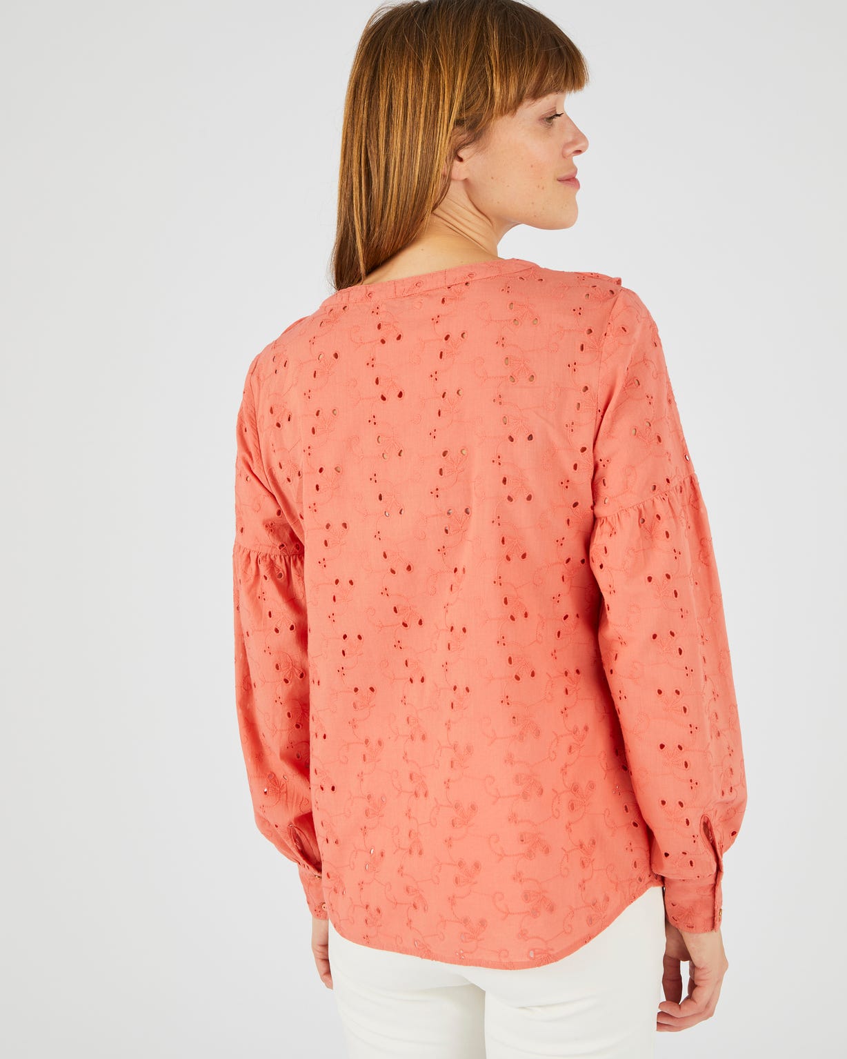 Chemisier à volants broderie anglaise