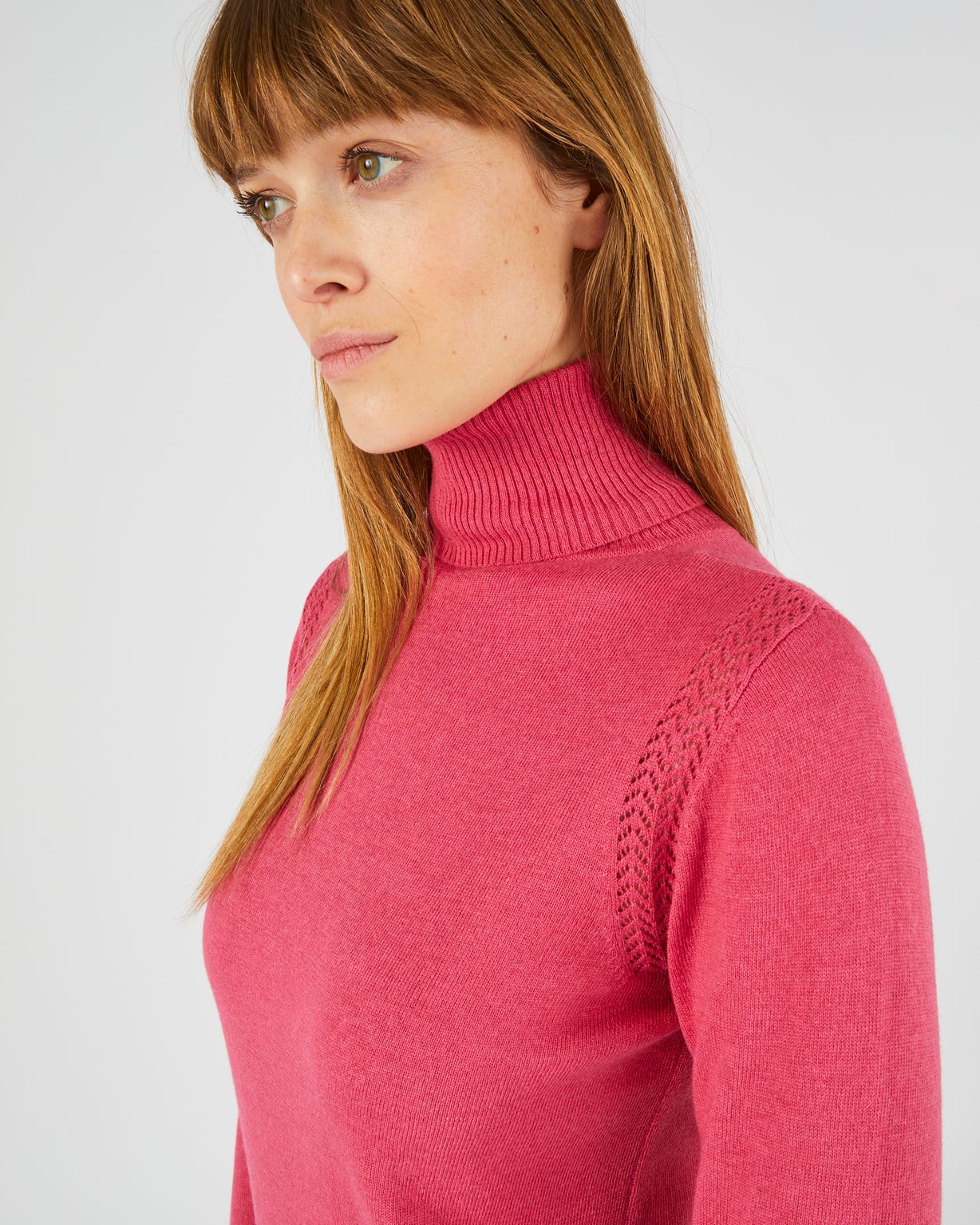 Pull col roulé maille fine
