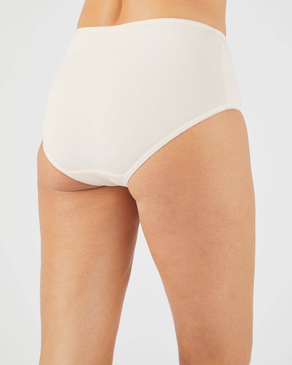 Lot de 4 culottes midi broderie fantaisie