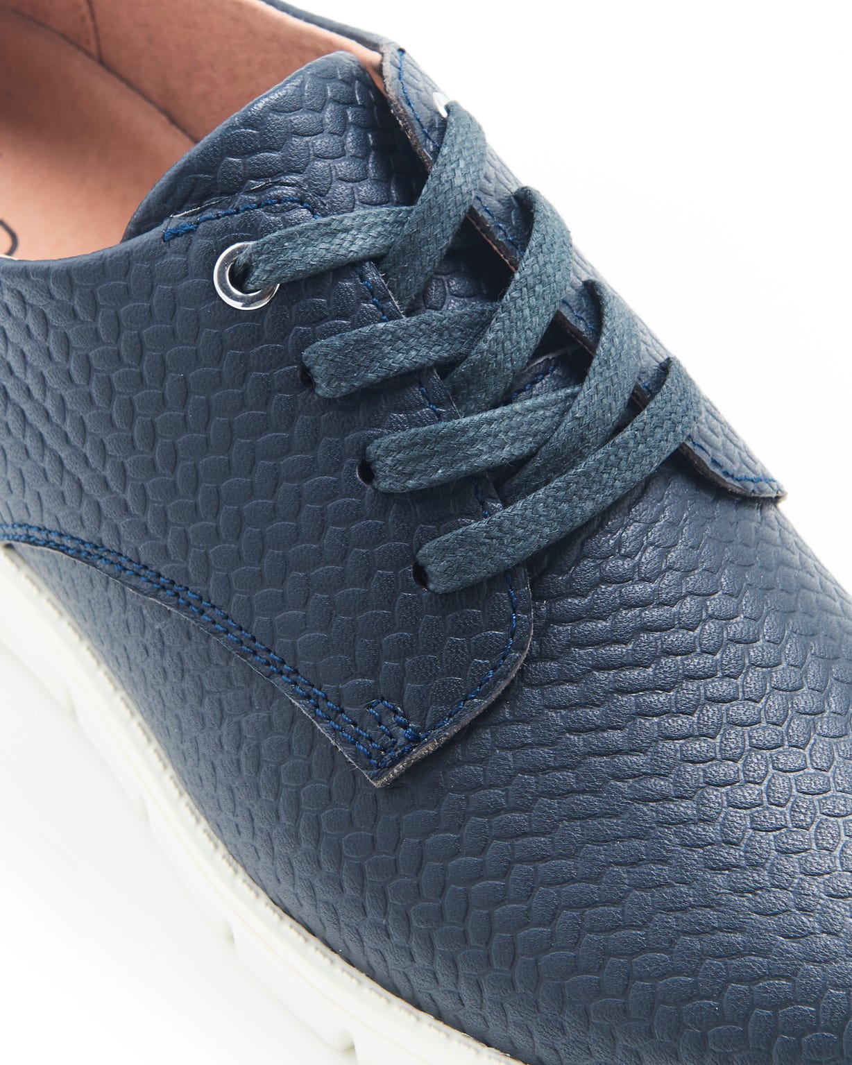 Derbies dessus cuir reliéfé Amortyl