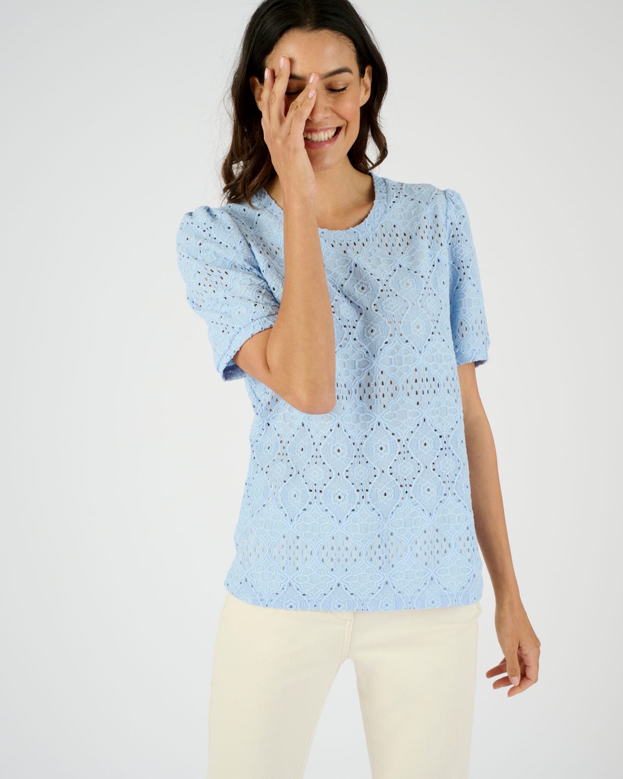T-shirt en maille ajourée effet dentelle