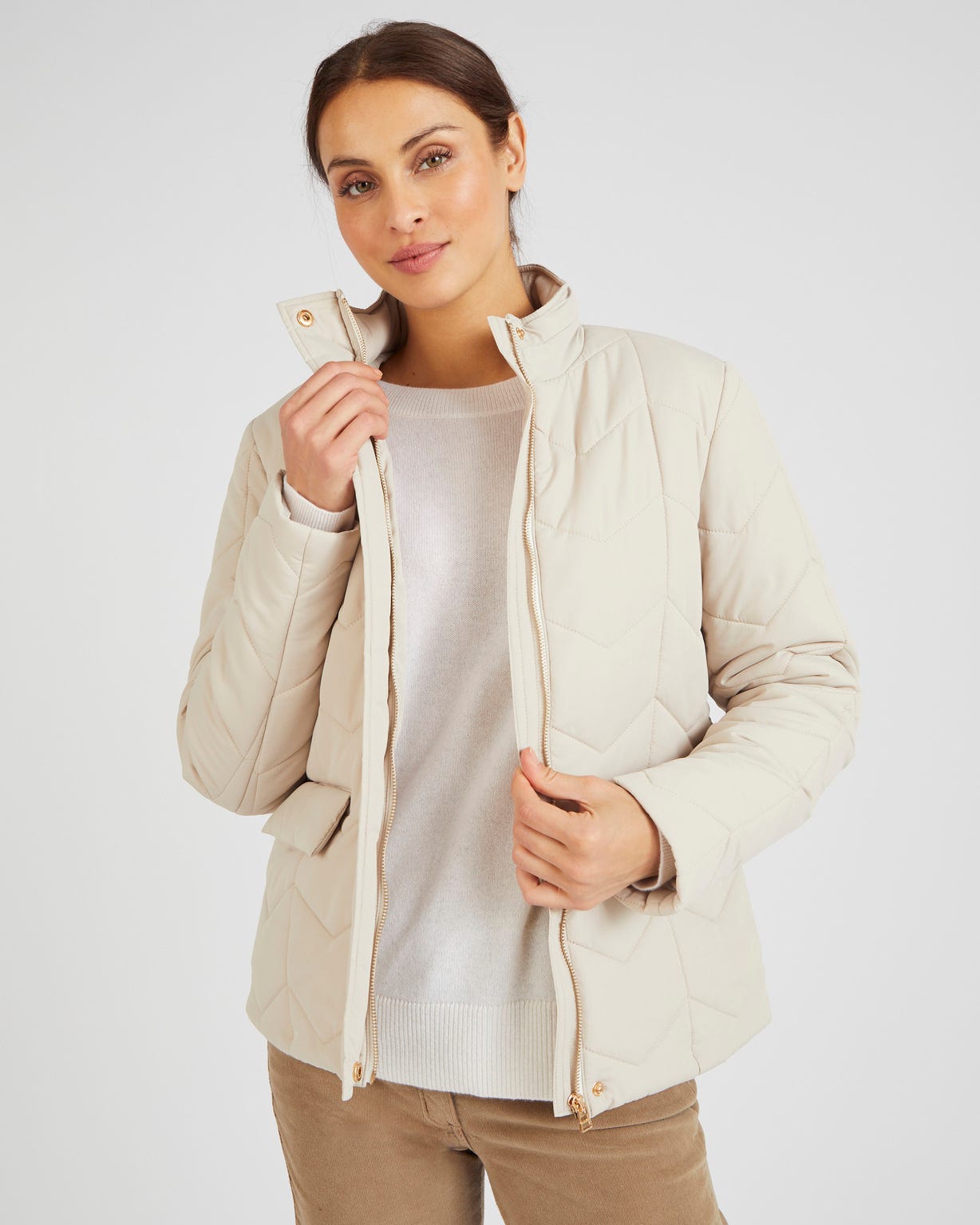 Parka courte matelassée à capuche