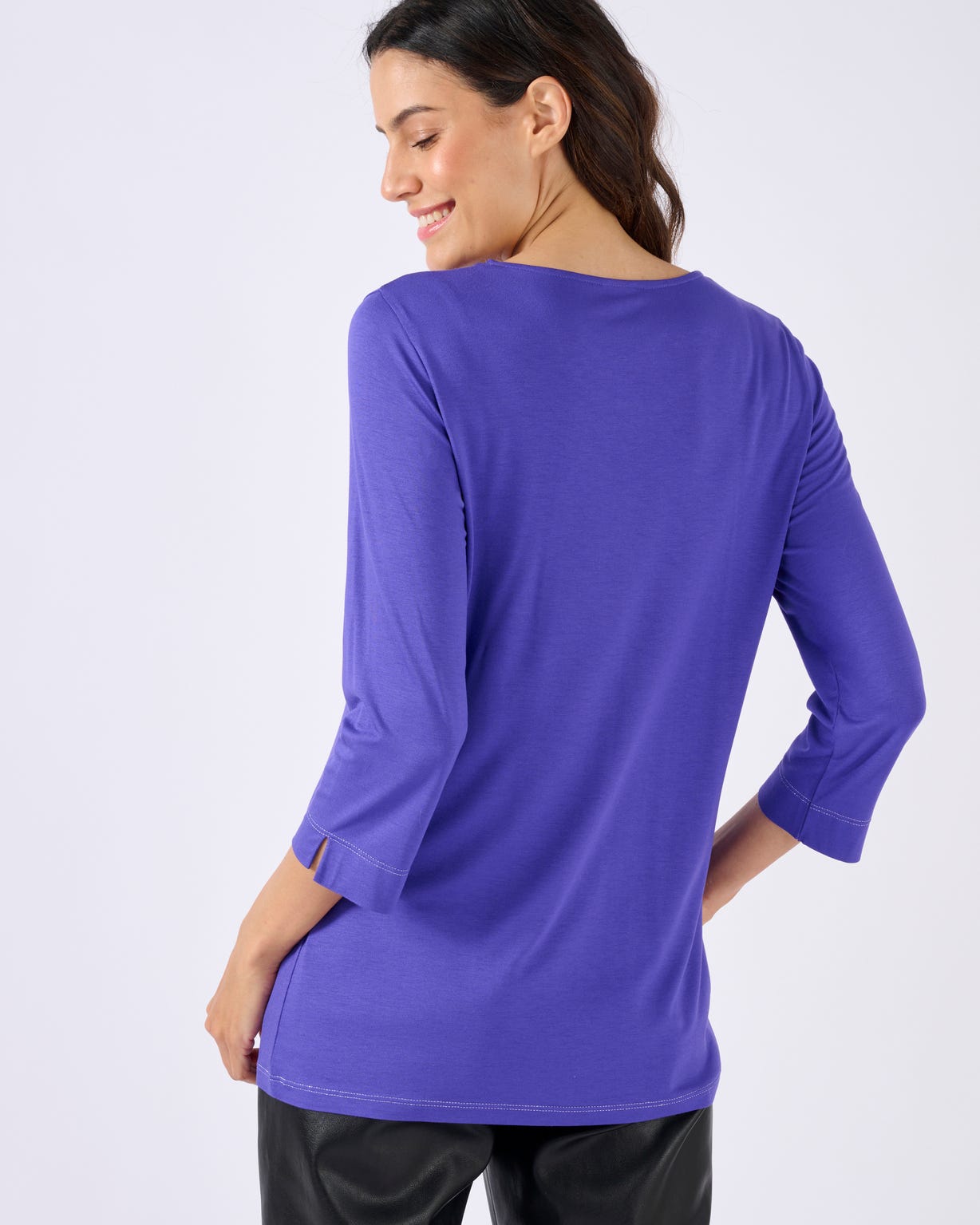 T-shirt motifs coloris doré