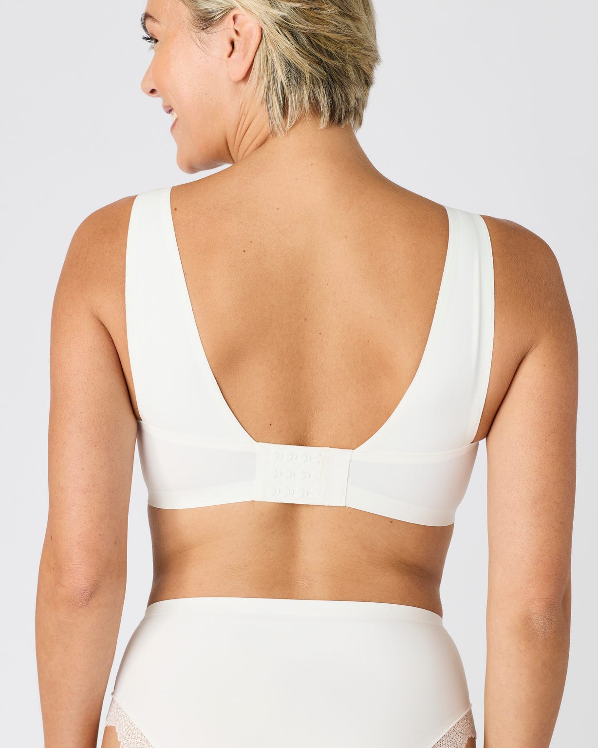 Soutien-gorge brassière invisible sans armatures