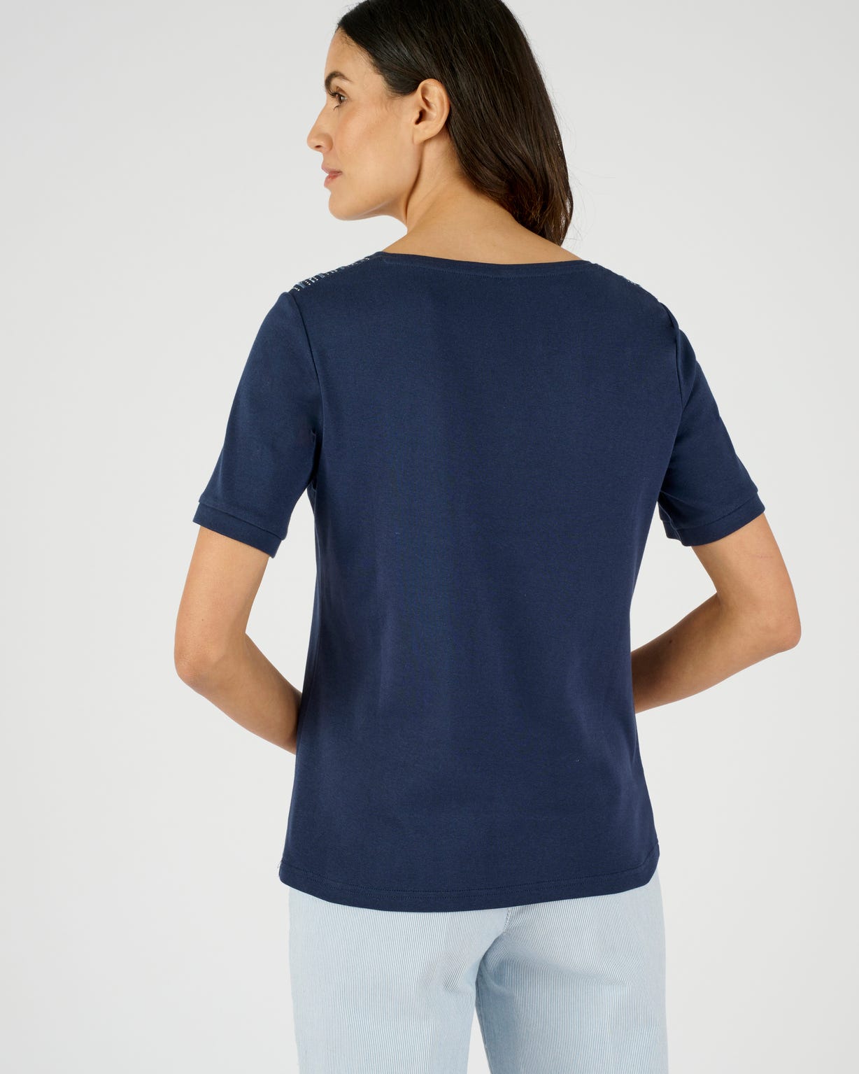 T-shirt col Tunisien