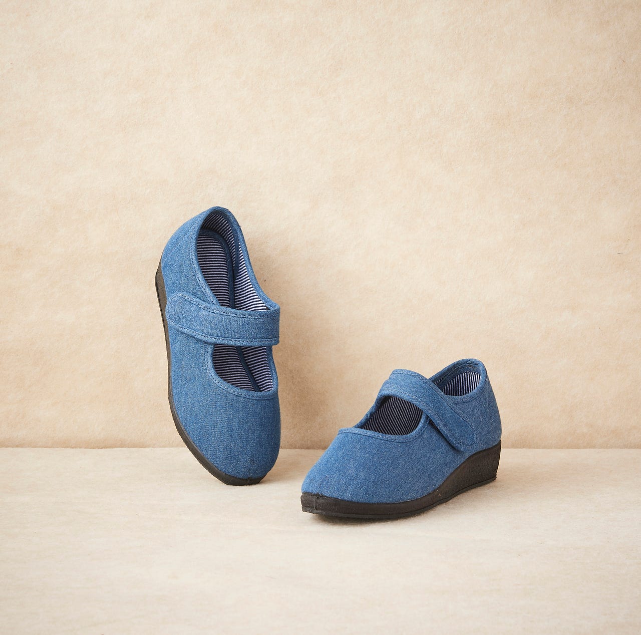 Chaussons à scratch effet jean