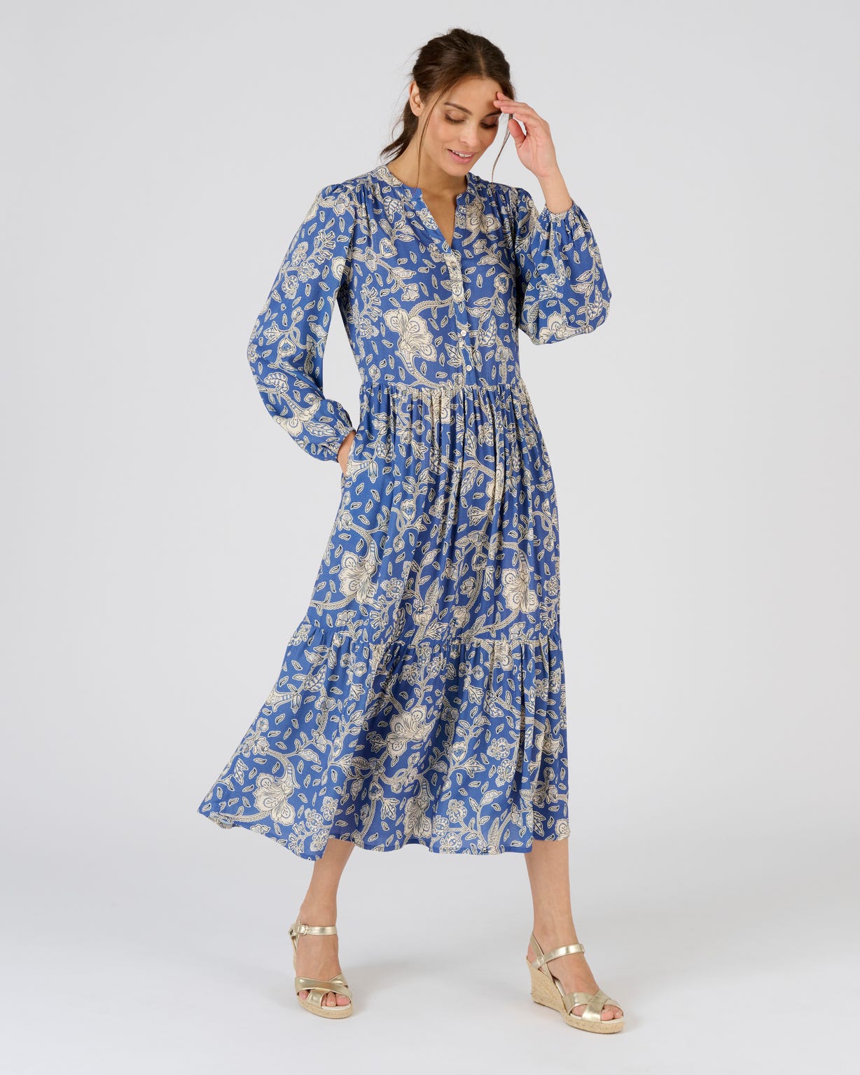 Robe à étages pure viscose