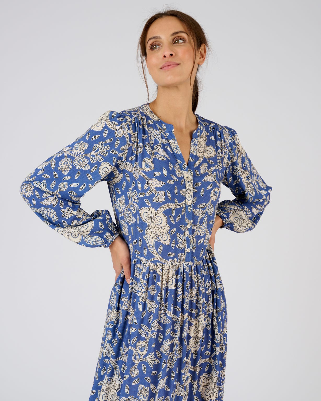 Robe à étages pure viscose