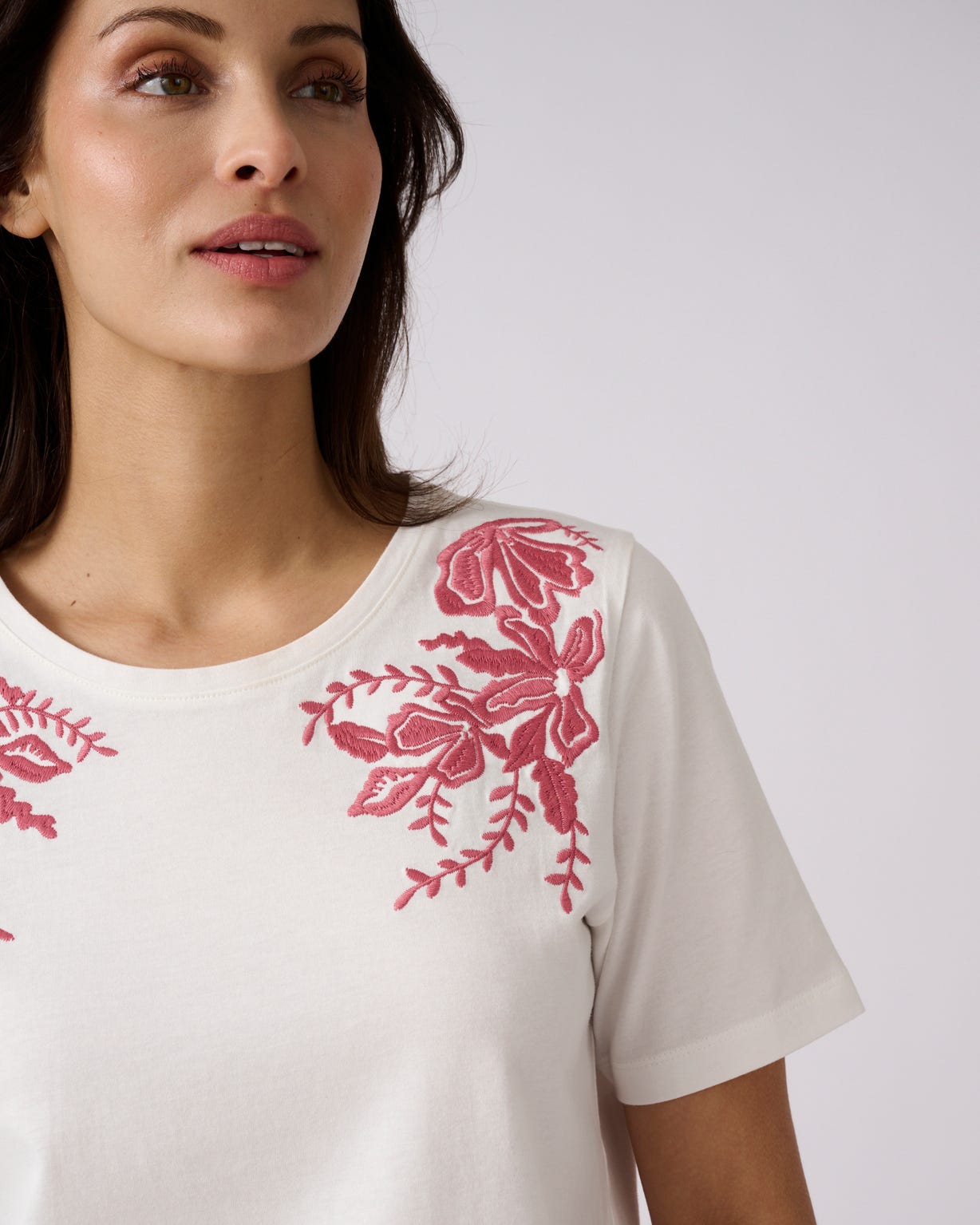 T-shirt brodé