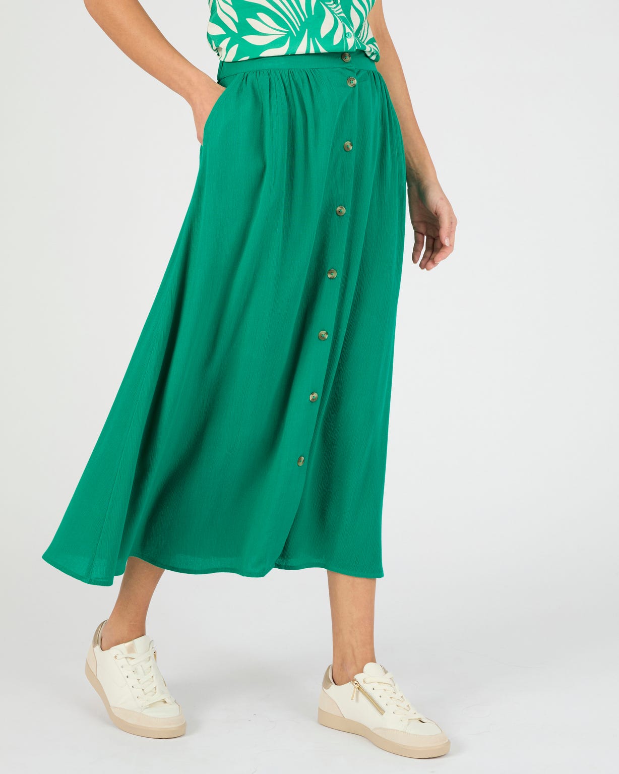 Jupe boutonnée en tissu créponné pure viscose