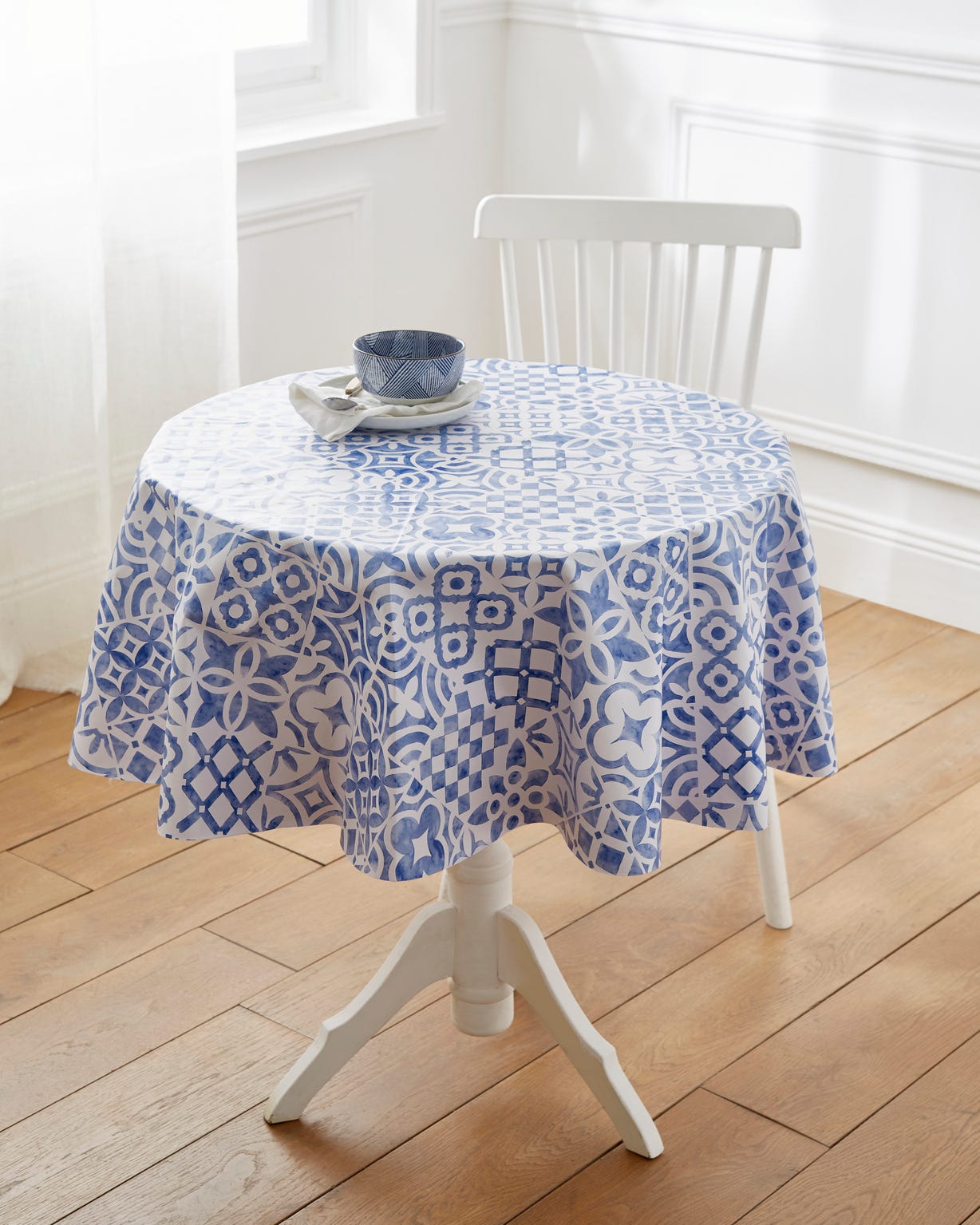 Nappe en toile cirée motif carreaux de ciment