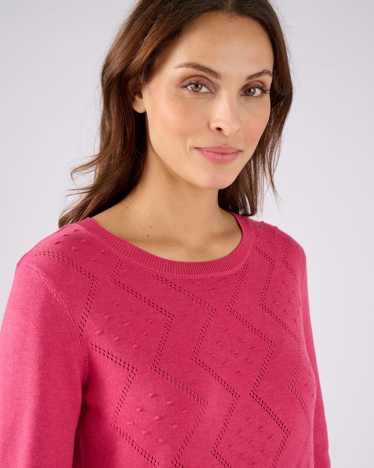 Pull points en relief et jeu d'ajourés