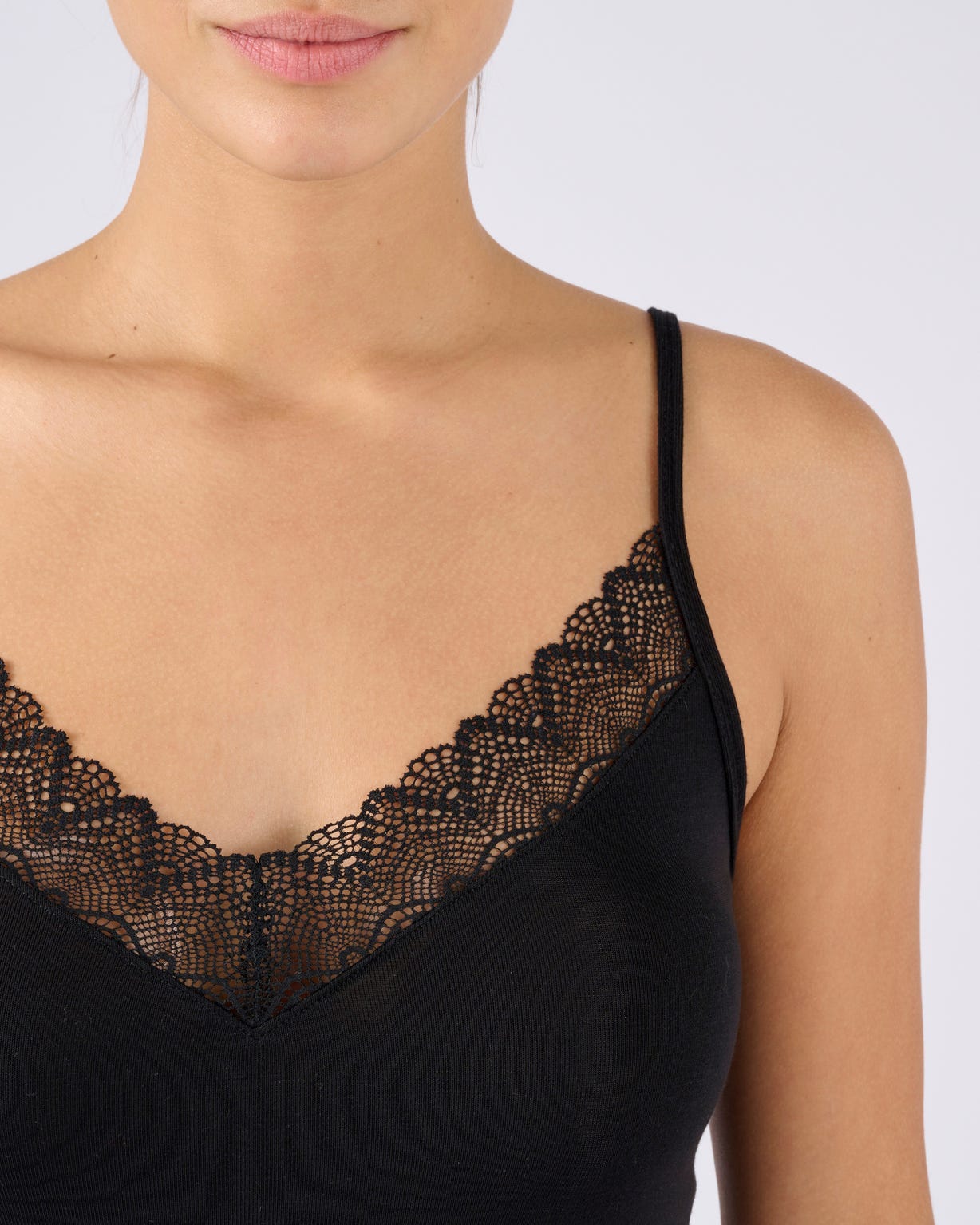 Caraco dentelle Thermolactyl Sensitive