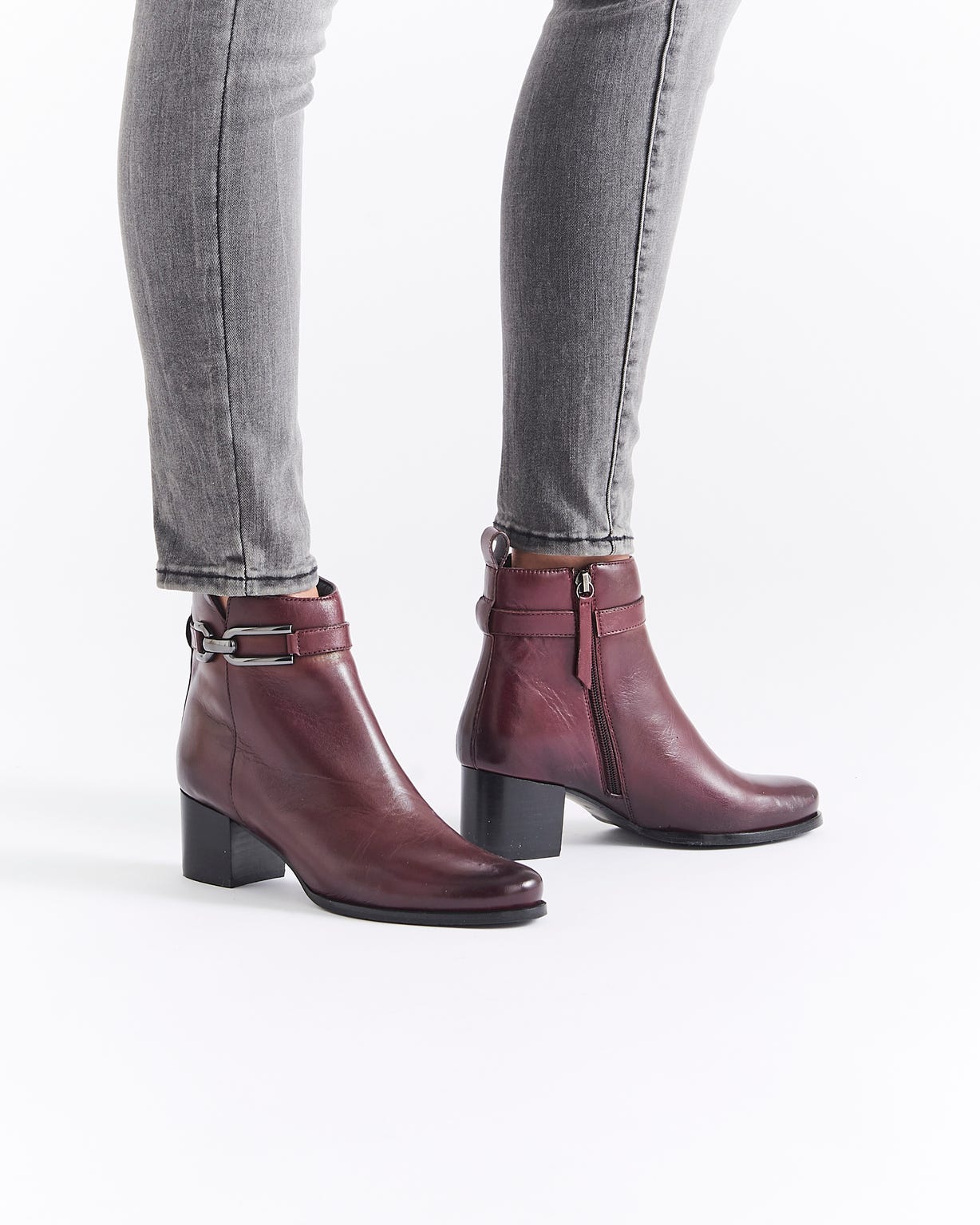 Boots avec boucle fantaisie