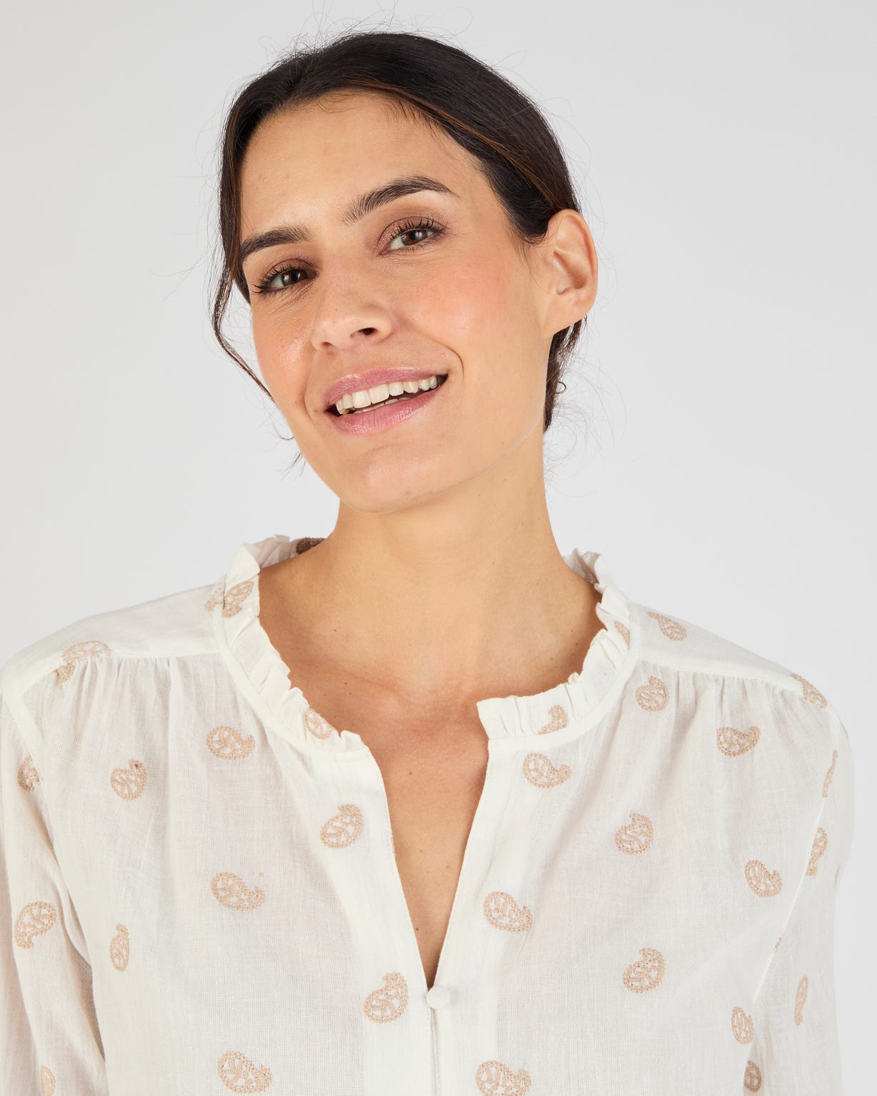 Blouse brodée