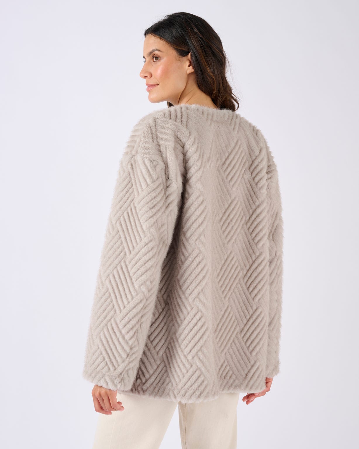 Veste imitation fourrure et suédine