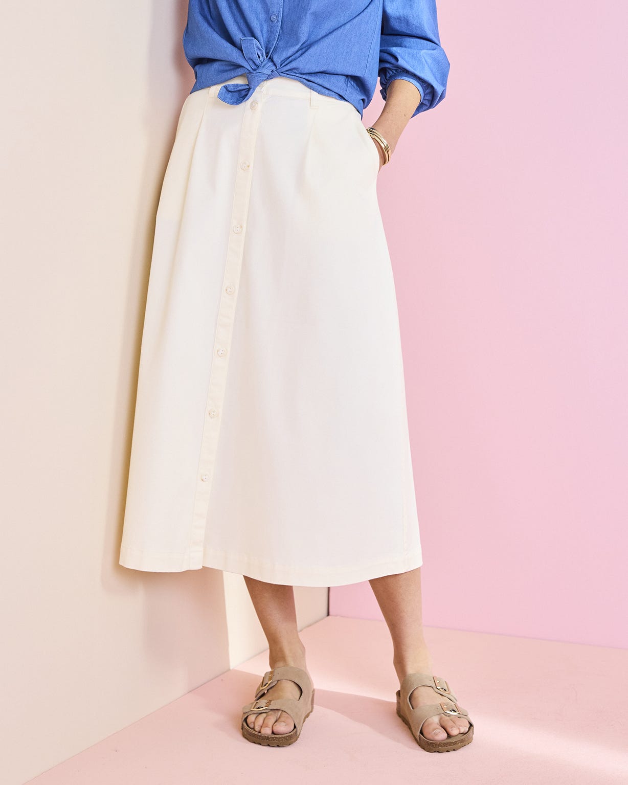 Jupe évasée boutonnée