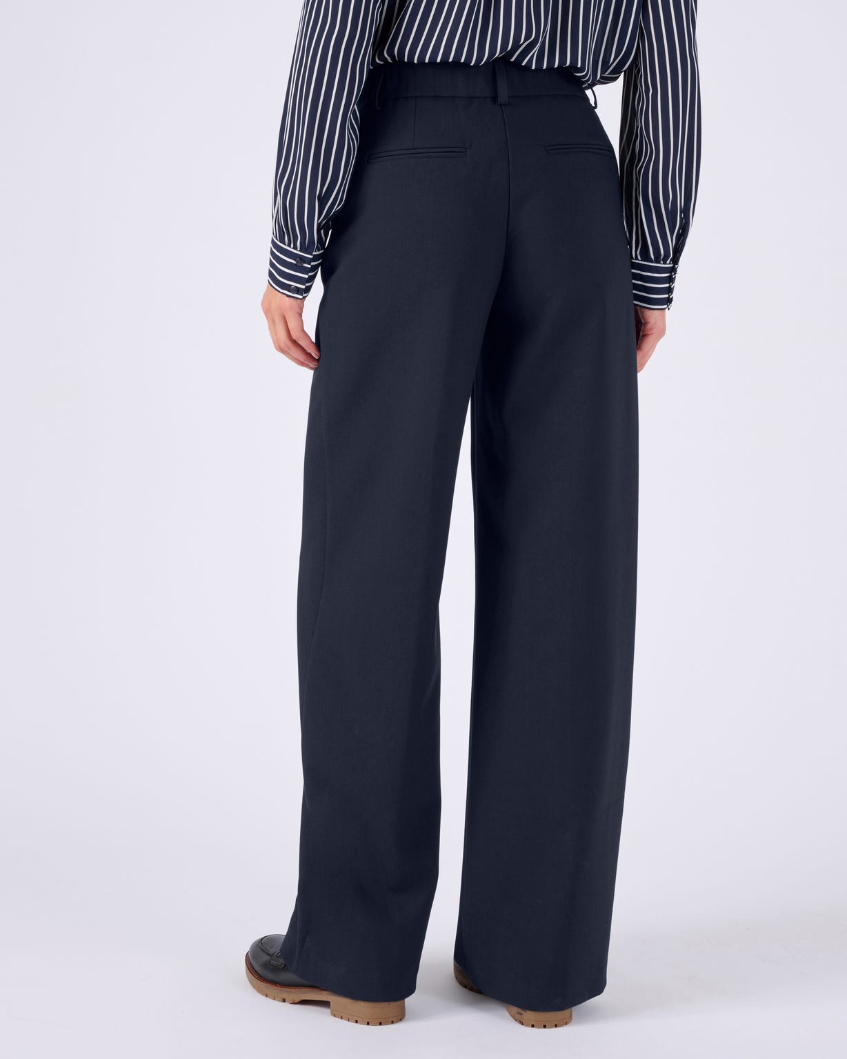 Pantalon large effet pont