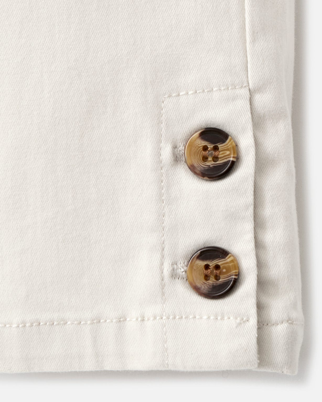 Pantalon 7/8ème fantaisie boutonnée